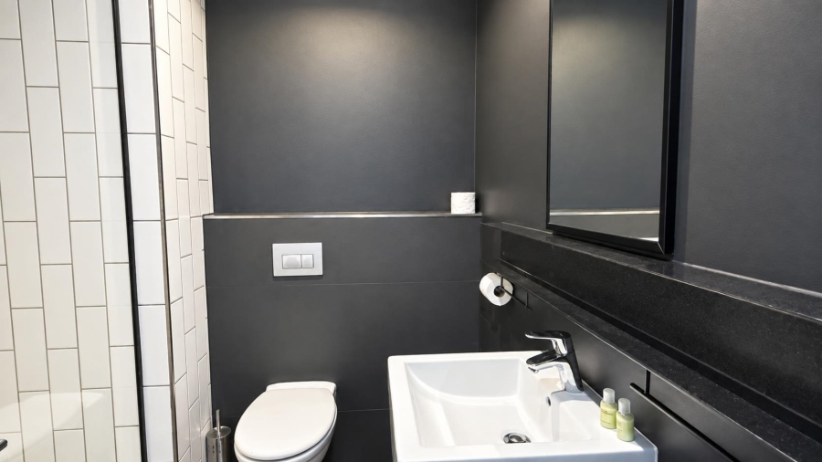 1 Bedroom Property for Sale in Woodstock Western Cape